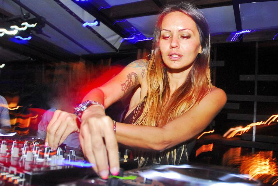 best female dj mumbai