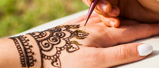 famous mehndi artist mumbai